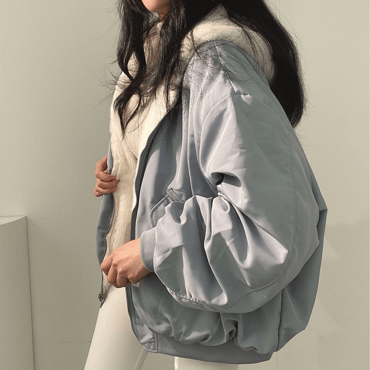 Women’s Plush Zip Up Fleece Jacket with Pockets